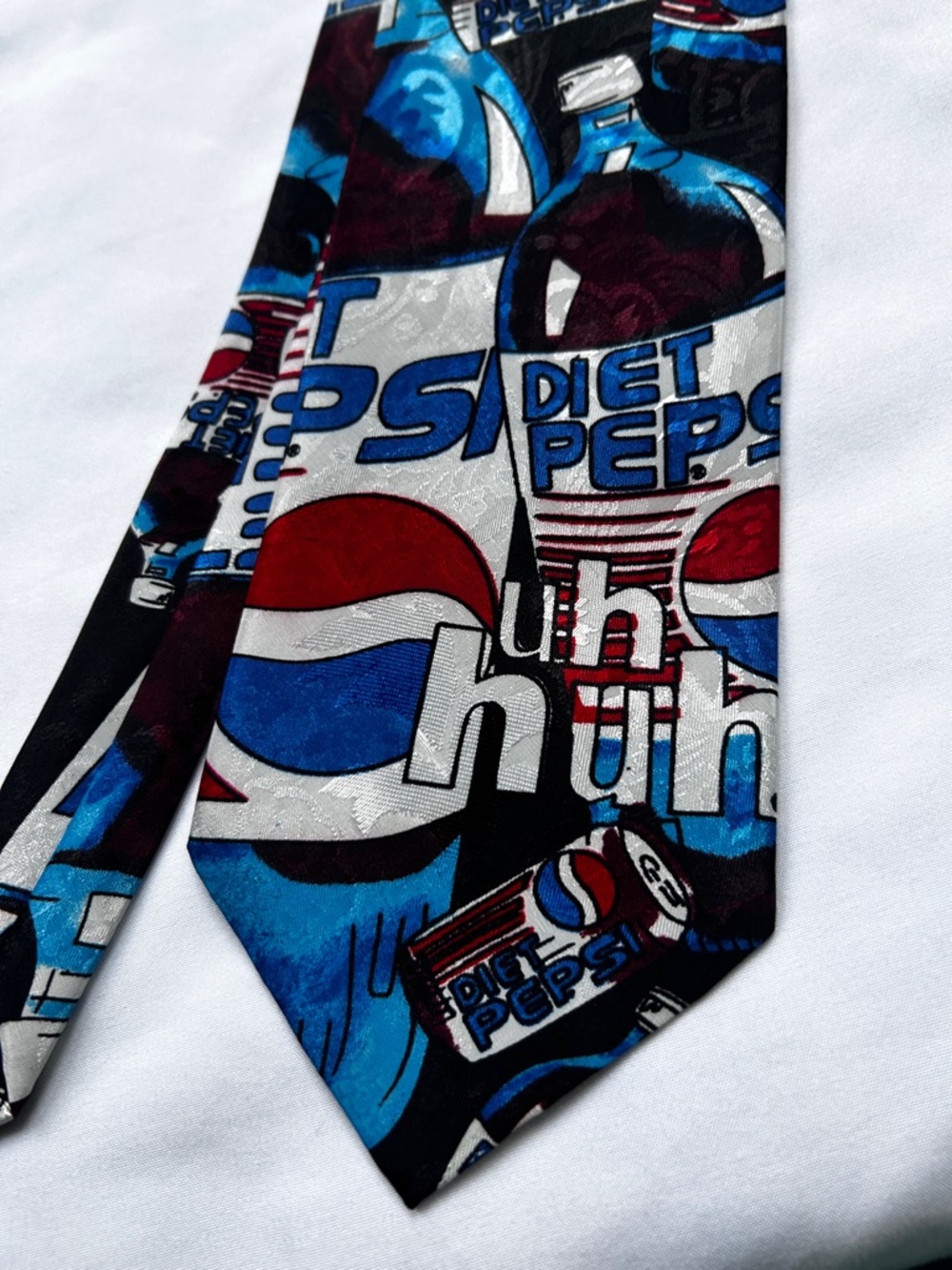 Vtg Diet Pepsi Print Men’s Tie in Blue, Red, Black & White